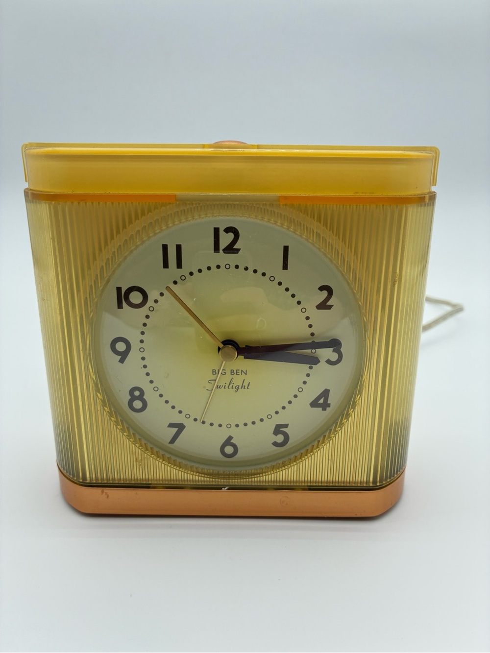 Vintage Westclox Big Ben Twilight Alarm Clock Yellow Gold Model 43002